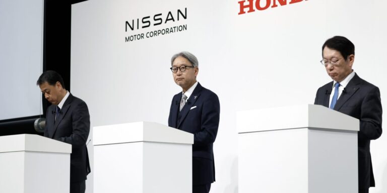 Honda is coming to the aid of struggling Nissan as the Japanese auto giants begin merger talks