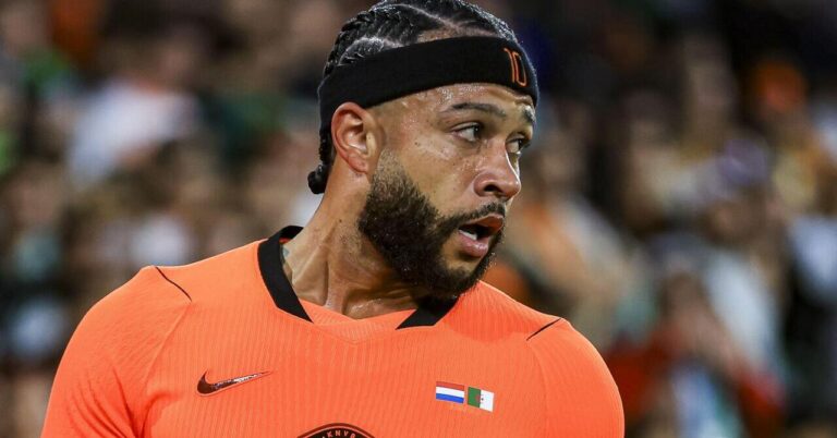 Algeria struck late to beat the Netherlands